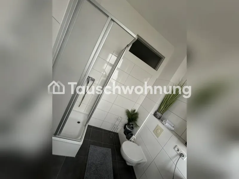 Tauschwohnung: 1,5 zimmer Wohnung Tausch gegen 2-3 zimmer LANDESEIGENE — photo 1